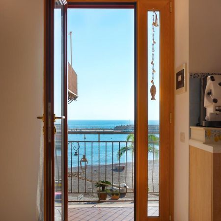 Casa Vacanze "Il Baffo E Il Mare" Cetara Extérieur photo