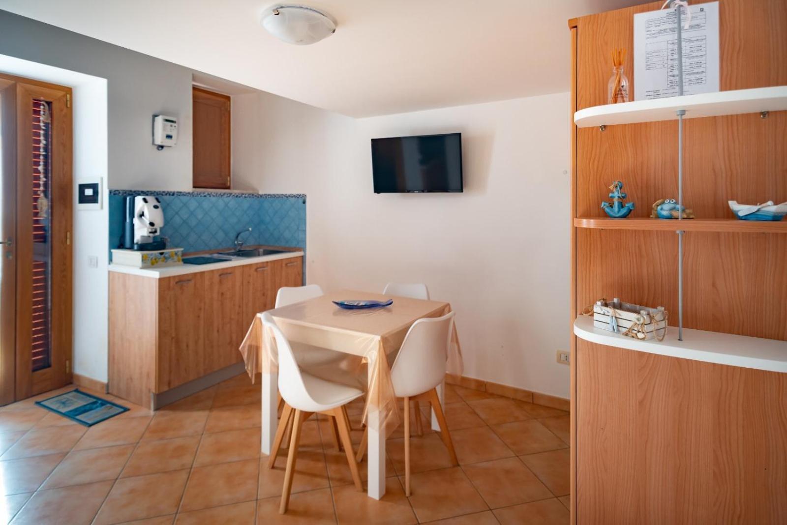 Casa Vacanze "Il Baffo E Il Mare" Cetara Extérieur photo